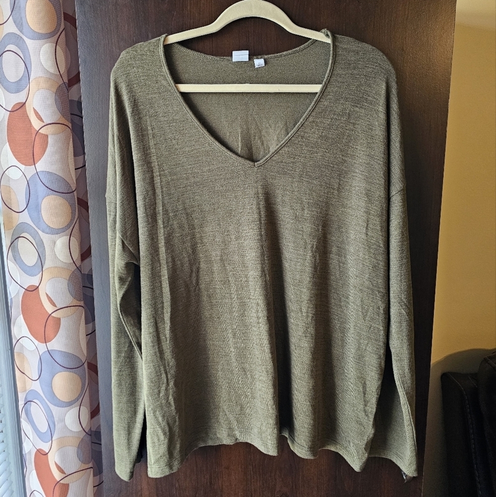 GAP Olive Green V-Neck Women's Blouse